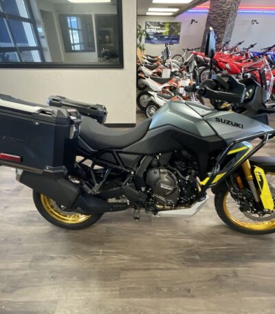 2024 Suzuki V-Strom 800DE Adventure