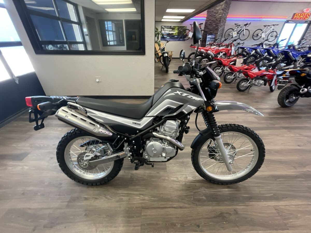 Yamaha XT250